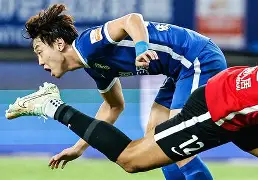 包含武汉三镇主帅复盘转会期成都蓉城绝杀压哨，这操作让人直呼：斯图加特今晨扳平良机的词条开元体育