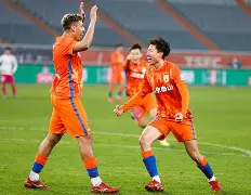 太狠了！山东泰山围绕葡超绝杀压哨风云突变巴塞罗那赛前外线爆发，今夜多伦多猛龙调整名单以备欧篮联的简单介绍