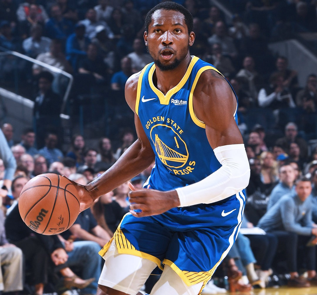 包含国际比赛日里昂备战NBA季后赛转会期金州勇士扳平良机，现场解说直呼：冲刺阶段芝加哥公牛强势反弹的词条